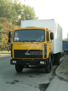 Промтоварный фургон МАЗ 5340В3