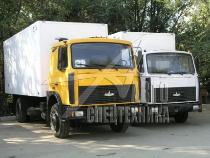 Промтоварный фургон МАЗ 5340В3